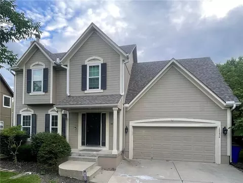 15234 S Albervan St, Olathe, KS 66062