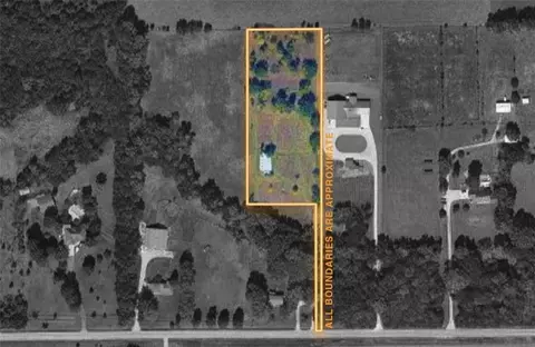 26870 W 199th St, Gardner, KS 66030