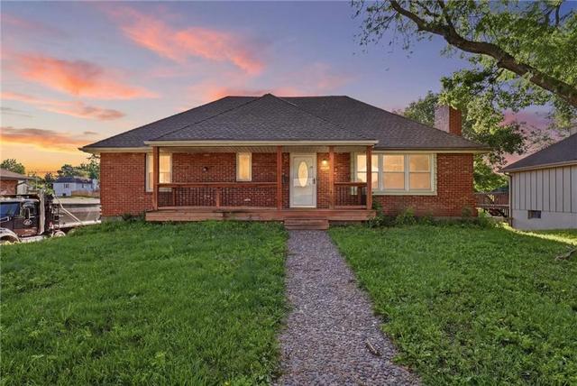 3404 S Grand Ave, Independence, MO 64055