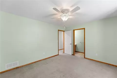 Bedroom - 7447 Mize Rd, Shawnee, KS 66227 photo 4 of 10
