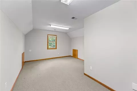 Bedroom - 7447 Mize Rd, Shawnee, KS 66227 photo 7 of 10