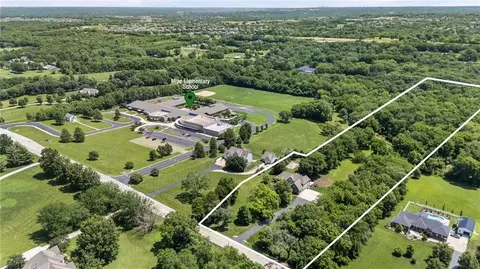 View/Area - 7447 Mize Rd, Shawnee, KS 66227 photo 4 of 7