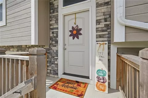 700 Summer Dawn Cir, Belton, MO 64012