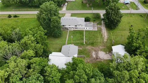 View/Area - 503 Hallar Ave, Gower, MO 64454 photo 5 of 6