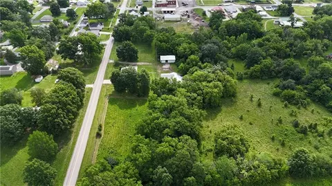 View/Area - 503 Hallar Ave, Gower, MO 64454 photo 1 of 6
