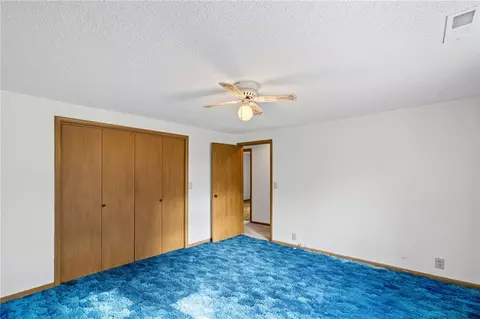 Bedroom - 503 Hallar Ave, Gower, MO 64454 photo 6 of 6