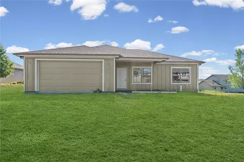 508 Greenridge Ave, Cameron, MO 64429