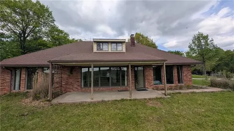 11118 Shach Creek Rd, Excelsior Springs, MO 64024