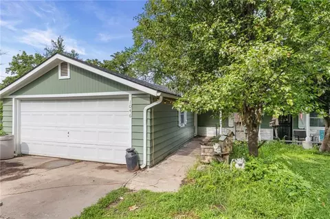 1046 S 79th Ter, Kansas City, KS 66111