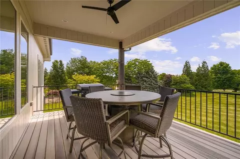 Exterior - 4209 NE Hideaway Dr, Lees Summit, MO 64064 photo 4 of 9