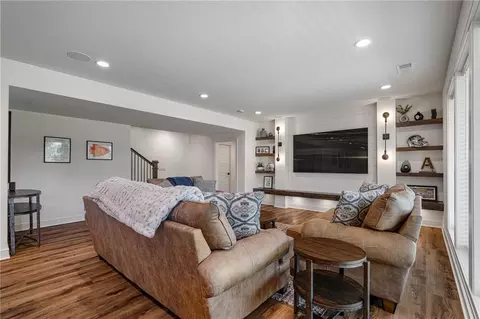 Living - 4209 NE Hideaway Dr, Lees Summit, MO 64064 photo 4 of 6