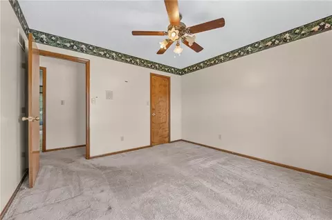 Bedroom - 19019 E Ringo Cir, Independence, MO 64057 photo 4 of 7