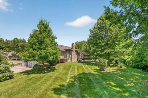 Exterior - 19019 E Ringo Cir, Independence, MO 64057 photo 8 of 9