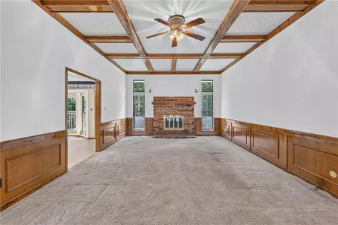 Living - 19019 E Ringo Cir, Independence, MO 64057 photo 2 of 6