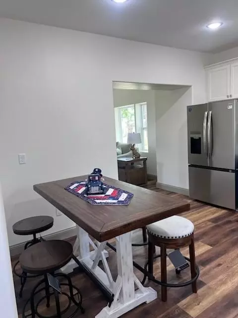 Kitchen - 421 Unity St, Atchison, KS 66002 photo 6 of 6