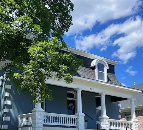 Exterior - 421 Unity St, Atchison, KS 66002 photo 2 of 10