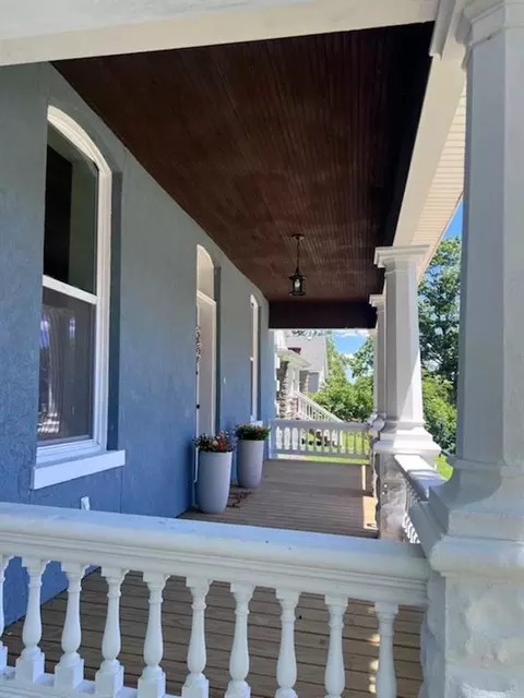 Exterior - 421 Unity St, Atchison, KS 66002 photo 8 of 10
