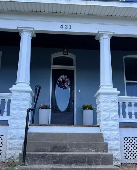 Exterior - 421 Unity St, Atchison, KS 66002 photo 4 of 10