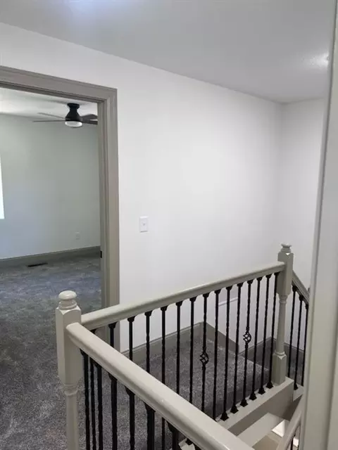 Entry Way - 421 Unity St, Atchison, KS 66002 photo 5 of 5