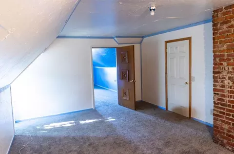 Bedroom - 2402 Mitchell Ave, Saint Joseph, MO 64507 photo 3 of 4