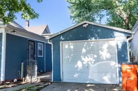 Exterior - 2402 Mitchell Ave, Saint Joseph, MO 64507 photo 3 of 4