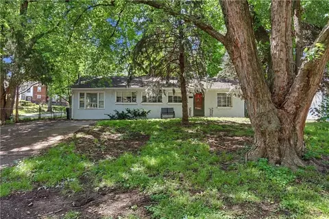 937 W 32nd Ter, Kansas City, MO 64111