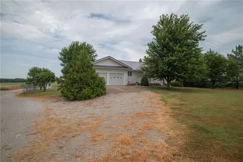 Other - 619 V Hwy, Lamar, MO 64759 photo 3 of 19