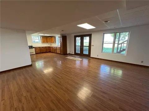 Living - 619 V Hwy, Lamar, MO 64759 photo 6 of 8