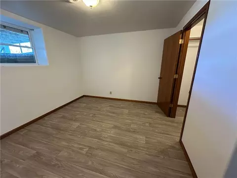 Bedroom - 619 V Hwy, Lamar, MO 64759 photo 2 of 3