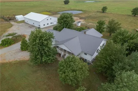 Other - 619 V Hwy, Lamar, MO 64759 photo 7 of 19