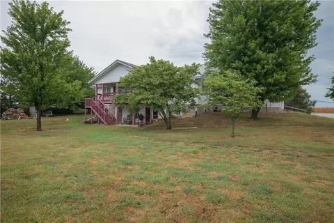 Exterior - 619 V Hwy, Lamar, MO 64759 photo 2 of 3