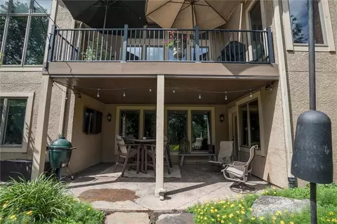 26675 W 100th Pl, Olathe, KS 66061 photo 32