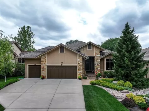 26675 W 100th Pl, Olathe, KS 66061 photo 37