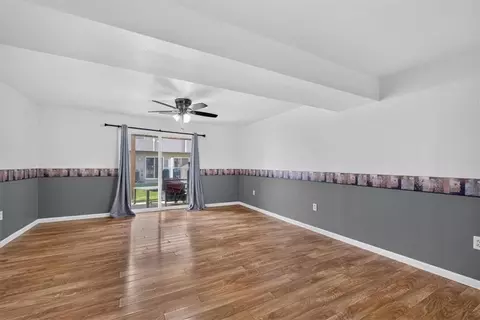 Living - 213 Pointe Ln, Raymore, MO 64083 photo 5 of 6