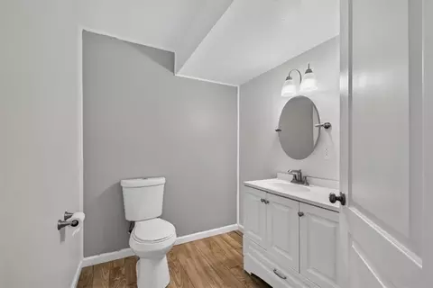 Bath - 213 Pointe Ln, Raymore, MO 64083 photo 6 of 6