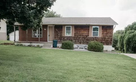 5314 S 16th Ter, Saint Joseph, MO 64504