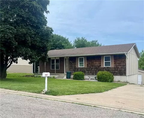 5314 S 16th Ter, Saint Joseph, MO 64504