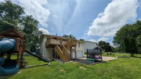 Exterior - 19218 Ponca Dr, Independence, MO 64056 photo 2 of 5