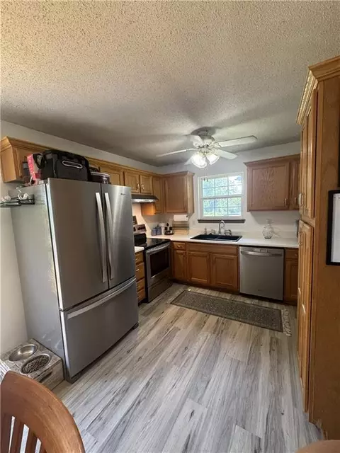 Kitchen - 19218 Ponca Dr, Independence, MO 64056 photo 1 of 1