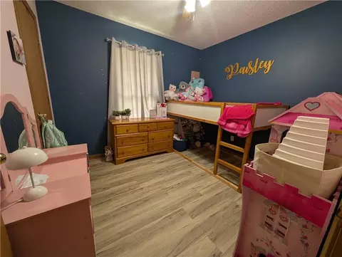 Bedroom - 19218 Ponca Dr, Independence, MO 64056 photo 3 of 3