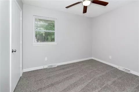 Bedroom - 102 Cooper St, Buckner, MO 64016 photo 3 of 4