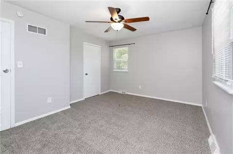 Bedroom - 102 Cooper St, Buckner, MO 64016 photo 2 of 4
