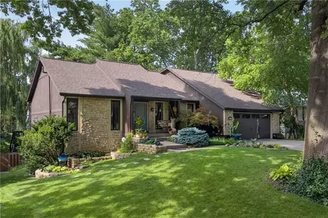 12814 W 65th St, Shawnee, KS 66216