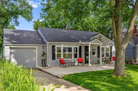 5629 Reeds Rd, Mission, KS 66202
