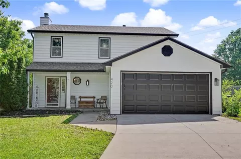 420 Cattleman Ct, Lawrence, KS 66049