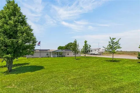 1224 NW State Route K Hwy, Butler, MO 64730