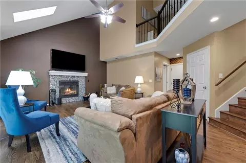 Living - 1332 E 154th St, Olathe, KS 66062 photo 2 of 4