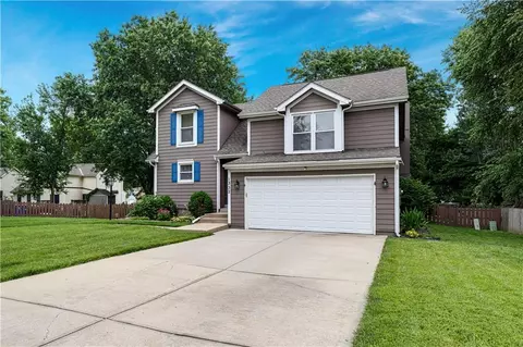 Exterior - 1332 E 154th St, Olathe, KS 66062 photo 2 of 6