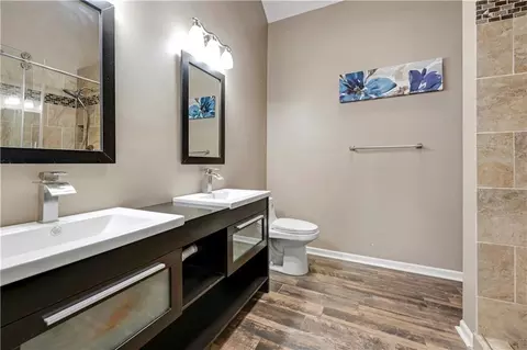 Bath - 1332 E 154th St, Olathe, KS 66062 photo 1 of 3