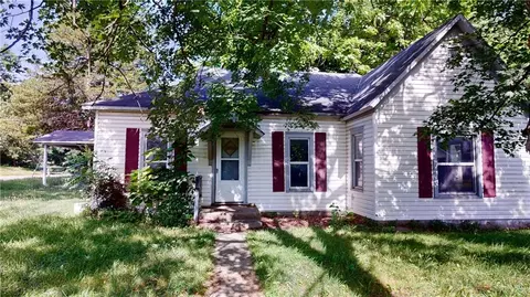 1301 N Washington St, Nevada, MO 64772